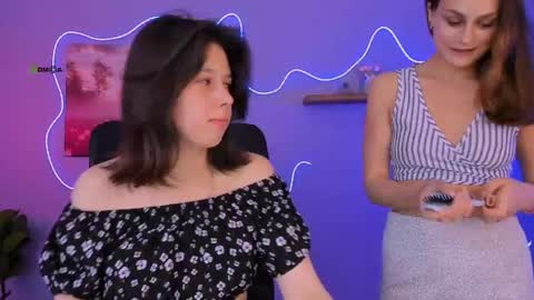 aria_wild_ online show from May 22, 7:12 pm