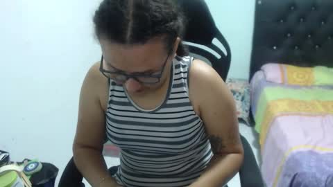 ...Ariana... online show from October 28, 6:57 pm