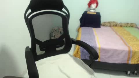 ...Ariana... online show from March 11, 7:14 pm