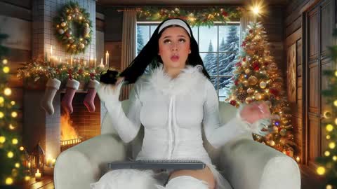 Snapshot of ariadna_milano chatting on December 7, 12:35 pm - -. .- Ariadna -. .- - online show from December 7, 12:35 pm