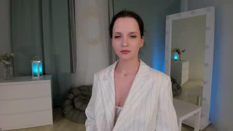 Ariadna online show from March 9, 2:15 am