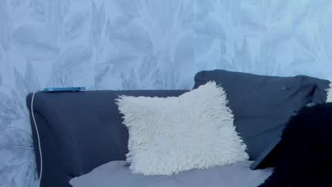 ariadnaa_brown1 online show from May 6, 3:27 pm