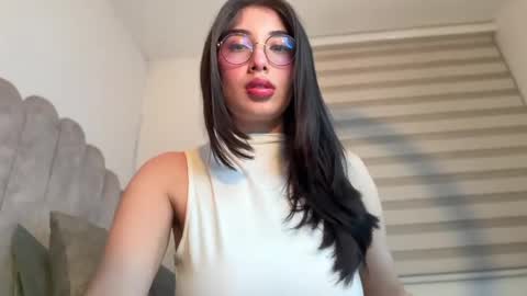 ARIADNA  IM NEW HERE THANK YOU VERY MUCH FOR FOLLOWING ME online show from May 31, 6:41 am