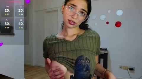 ariagal online show from February 10, 7:06 pm