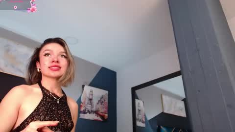 aria  online show from May 16, 4:04 am