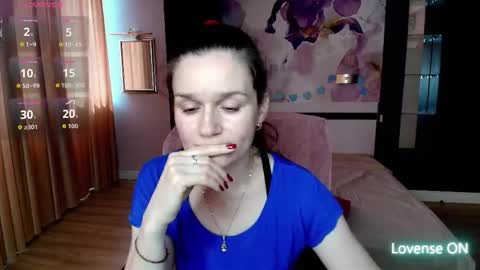 AriaGray online show from May 11, 12:18 pm