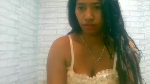 ariah13 online show from May 16, 7:11 am