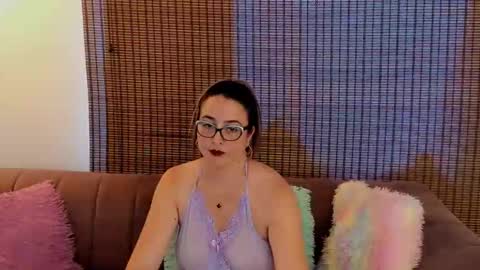 Ariana Cruz online show from May 11, 4:04 pm