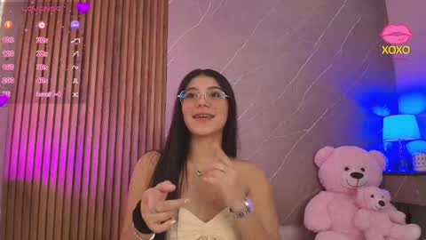 Ariana online show from May 11, 12:40 pm