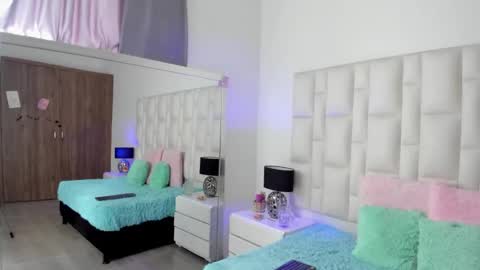  ariana  online show from December 2, 6:21 pm