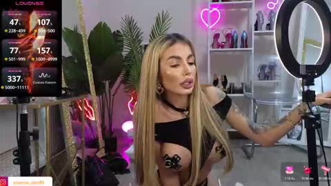 Ariana online show from November 15, 7:59 pm