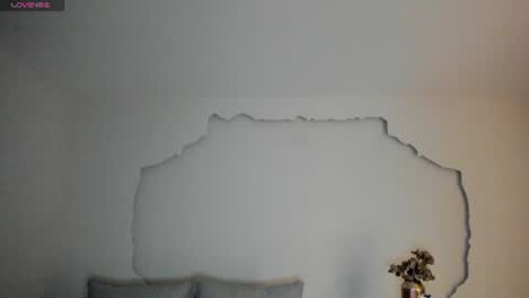 Ariana Dumont online show from June 18, 11:26 am