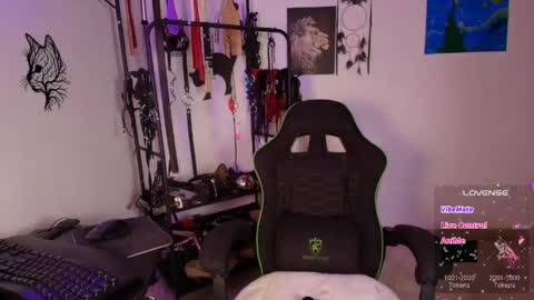 arianna_connorr online show from May 6, 2:43 pm