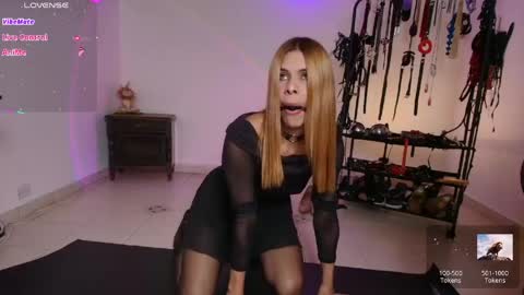 arianna_connorr online show from May 20, 11:35 pm