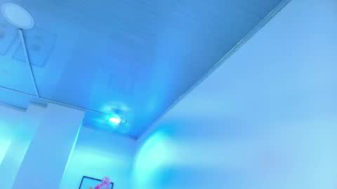 arianna_sweeet online show from May 5, 3:53 am