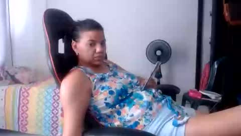 ariannaloovel online show from May 22, 6:28 pm