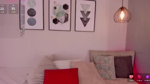 Aria online show from May 10, 4:25 am