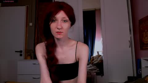 aribluush online show from May 14, 10:37 pm