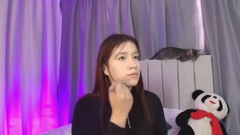 Snapshot of aribrunnet_ chatting on January 30, 1:09 pm Ari Just Ari online show from January 30, 1:09 pm