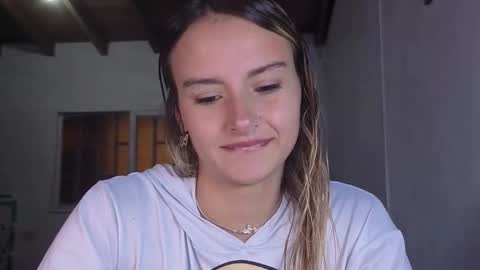 Ariel online show from October 1, 6:57 pm