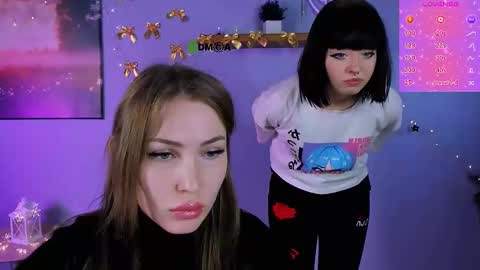 ariel_shadow online show from December 20, 7:51 pm