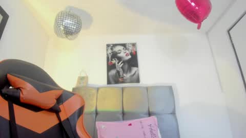 ariel_wish online show from May 15, 4:43 pm