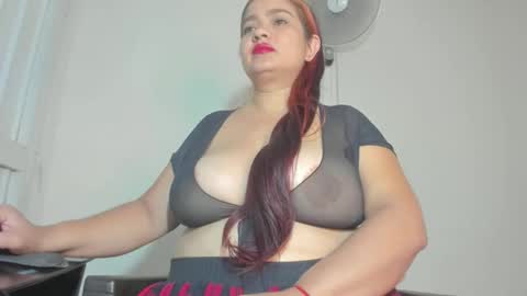 ariela_daltonn online show from February 7, 1:31 am