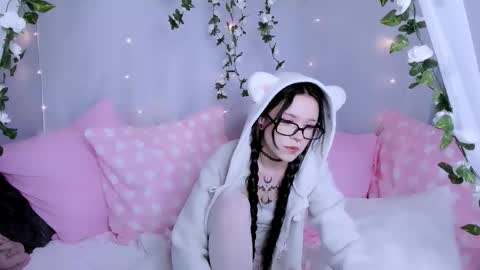 arielblis online show from January 11, 10:20 am