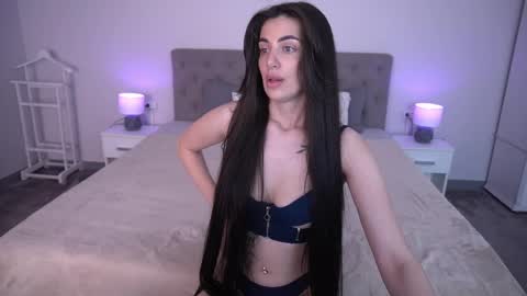 Ariel online show from May 19, 1:56 am