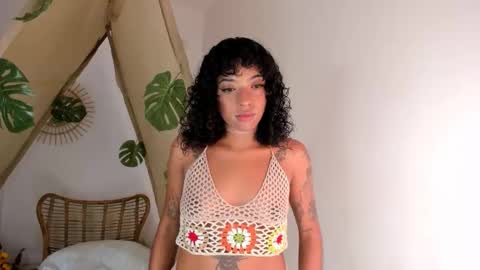 A R I   online show from November 8, 12:43 pm