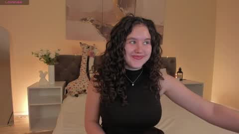 Ariella GTM3  Tue Wed Thu Fri Sat  0400 am-1030pm online show from May 7, 1:32 am