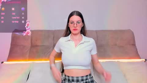 Ariella online show from October 16, 4:37 am