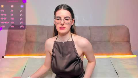 Ariella online show from May 7, 4:17 am