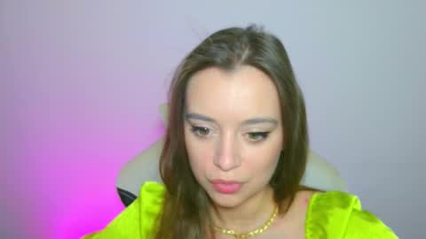 Snapshot of arielsandres chatting on October 16, 1:25 pm Ariel online show from October 16, 1:25 pm