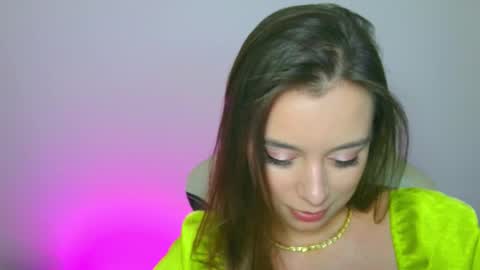 Snapshot of arielsandres chatting on October 2, 3:39 pm Ariel online show from October 2, 3:39 pm