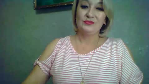 ArielXLoveresss online show from November 14, 7:03 pm