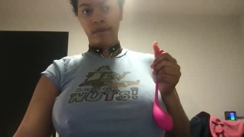 ariessisbetter online show from March 26, 11:28 pm