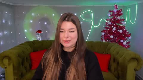 Ari online show from December 16, 7:43 pm