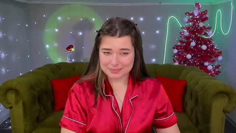 Ari online show from December 12, 7:48 pm