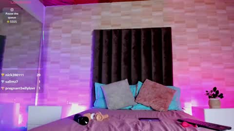 Snapshot of ariiadna_fox chatting on September 27, 10:17 pm Ariadna online show from September 27, 10:17 pm