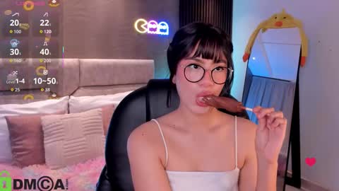 Ari  online show from March 21, 8:36 pm