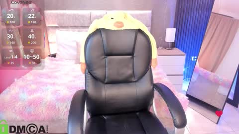 Ari  online show from March 6, 10:16 pm