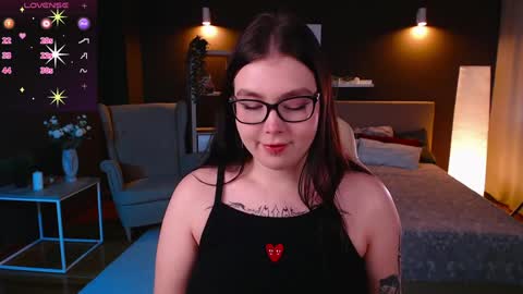 Astrid online show from December 6, 12:27 pm