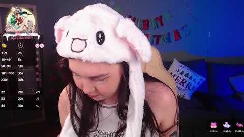 Astrid online show from December 26, 12:27 pm