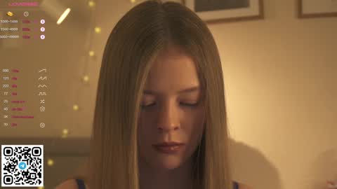 Nina online show from December 29, 4:19 pm