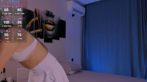 Victoria online show from December 18, 4:23 pm