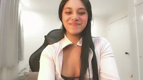 Hi guys  Dreams come true in this roomMy fav vibrations for 107157351 online show from September 30, 1:11 am