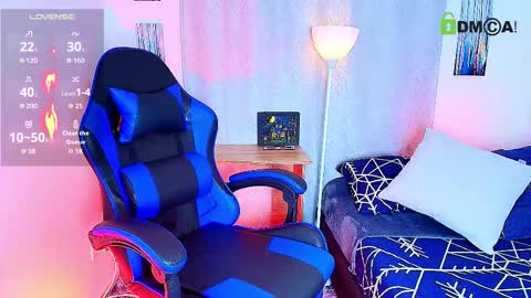 noah and ivy online show from November 4, 10:42 am