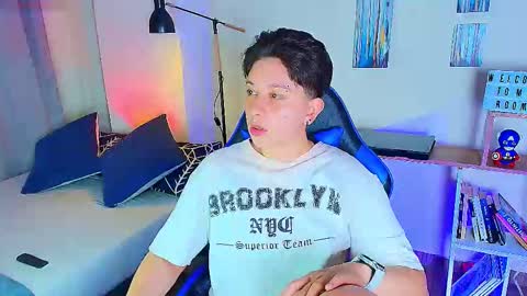 noah and ivy online show from January 13, 4:11 pm