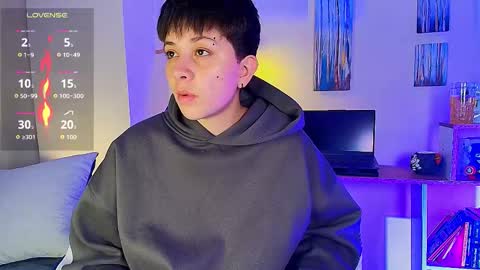 noah and ivy online show from December 19, 10:29 am